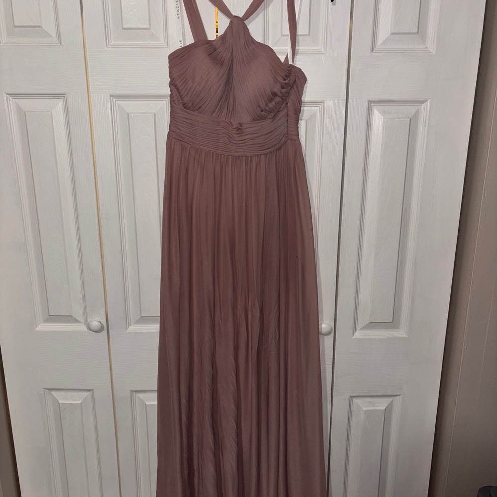 Elegant Mauve Halter Maxi Dress